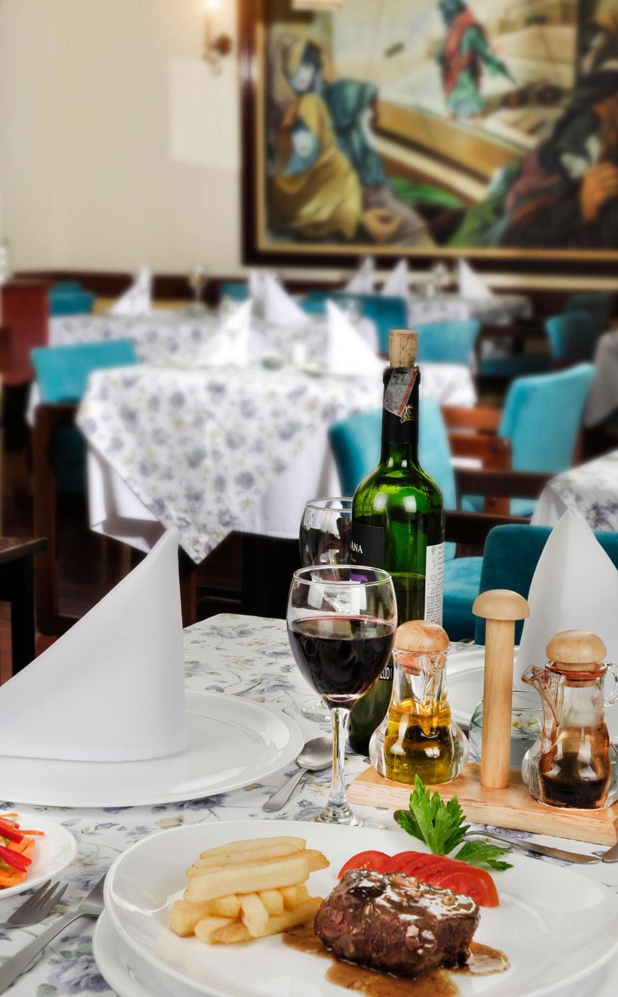 Hotel Boyaca Plaza Тунха Екстер'єр фото